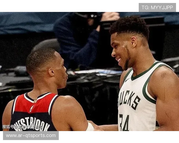 交易截止日前流言频现,球队阵容调整影响季后赛走势 交易截止日前流言频现,球队阵容调整影响季后赛走势